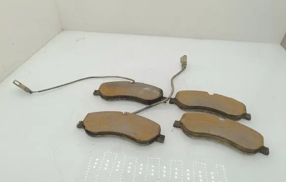 Ford Transit Brake pads (front) 