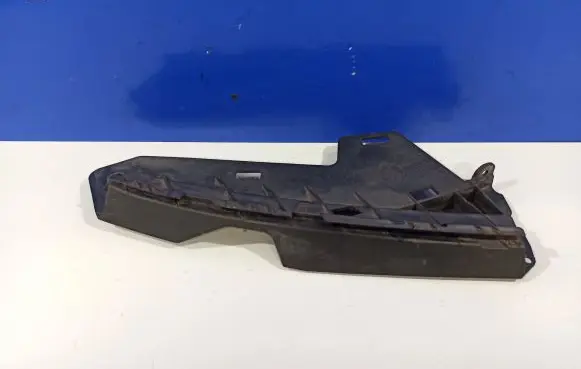 Volvo S80 Front bumper mounting bracket 30796388