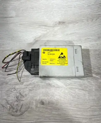 BMW 5 E60 E61 Center console control module 9183233