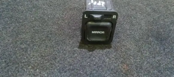 Honda Civic Wing mirror switch 1834982