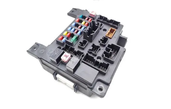 Citroen C-Crosser Fuse module 8637A319 519087A18 L8637-002A