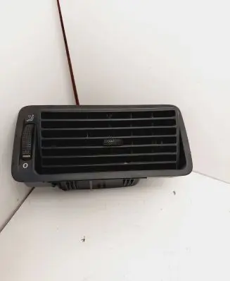 Volkswagen Golf IV Dashboard side air vent grill/cover trim 1J1819704C 1J1819730