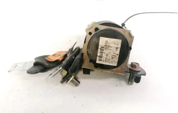 Mazda 3 I Rear seatbelt 602499800