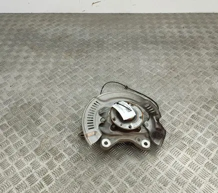 Mercedes-Benz E W213 Front wheel hub FM2920410081