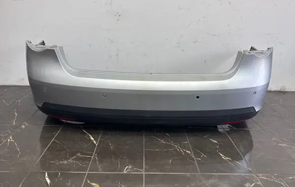 Volkswagen Jetta V Rear bumper