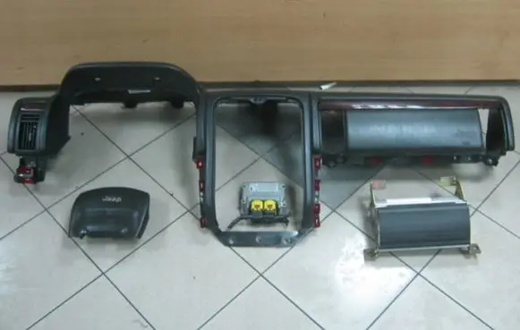 Jeep Grand Cherokee (WJ) Airbag set with panel 
