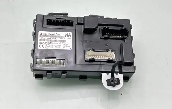 Nissan Navara D23 Comfort/convenience module 284B16KB0A