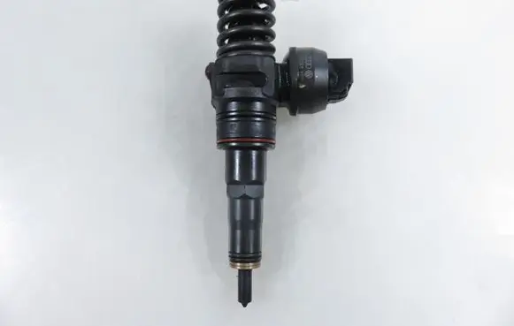 Audi A4 S4 B6 8E 8H Fuel injector 0414720214 038130073AR
