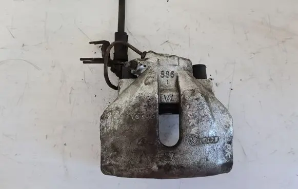 Volkswagen PASSAT B5.5 Front brake caliper