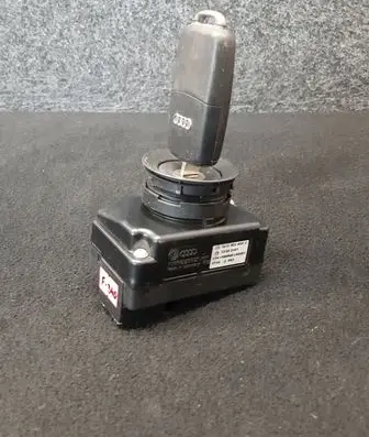 Volkswagen Phaeton Ignition lock 3D0905865C