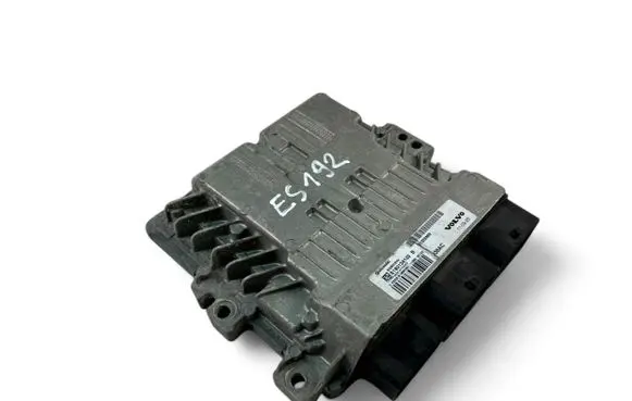 Volvo V70 Engine control unit/module ECU 31355669 S180134102B