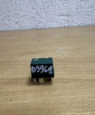 Mercedes-Benz A W168 Other relay 0025420319 D9961