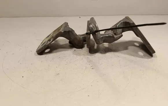 Front door hinge set