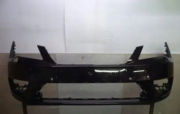 Seat Leon (5F) Front bumper 5F0807221R