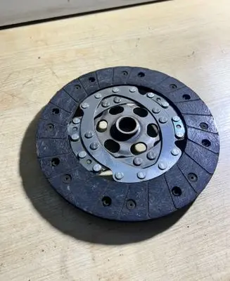 Volkswagen PASSAT B6 Clutch pressure plate 