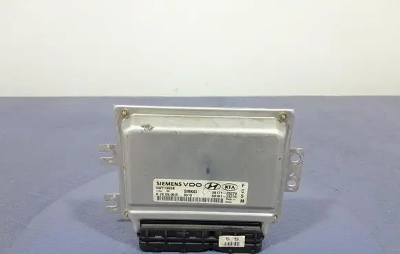 Hyundai Tucson JM Engine control unit/module ECU 3917123270
