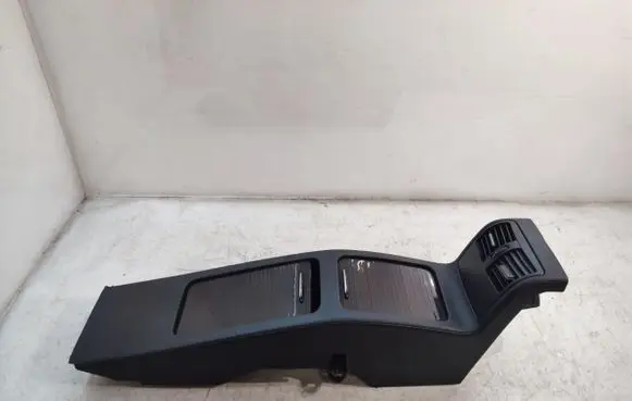 Mercedes-Benz CLS C218 X218 Center console A2186801250