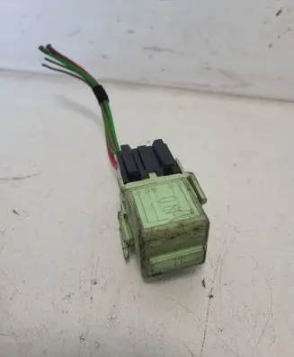 BMW 5 E60 E61 Other relay 8373700