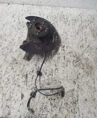 Subaru Legacy Front wheel hub