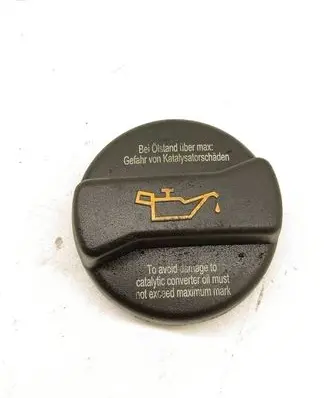 Audi A3 S3 A3 Sportback 8P Oil filler cap 026103485K