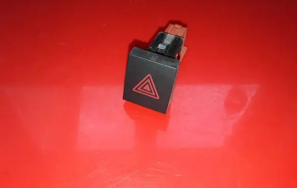 Skoda Yeti (5L) Hazard light switch 5L0953235 10003381