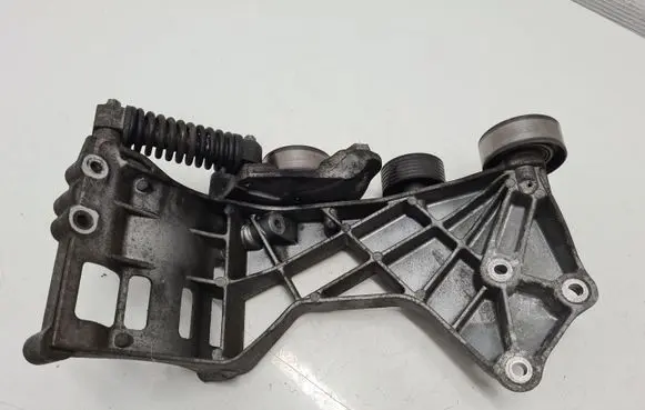 Generator/alternator bracket