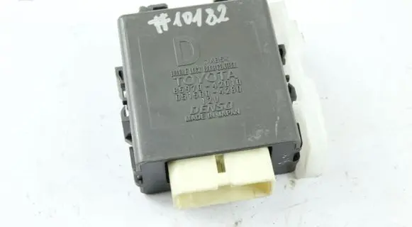 Lexus NX Door central lock control unit/module 8597042010