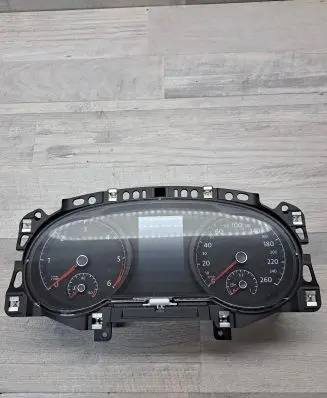 Volkswagen Golf VII Speedometer (instrument cluster) 5G1920741B 5G1260204 1655020651