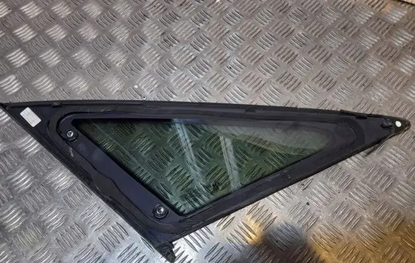 Audi A6 S6 C7 4G Front triangle window/glass NRA