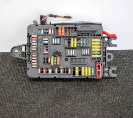 BMW 4 F32 F33 Fuse box set 9337884 9337880