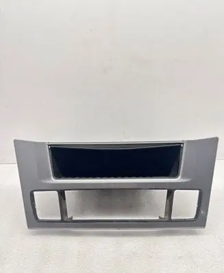 BMW 5 E60 E61 Glove box 6988988 9156029