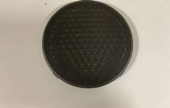 Side speaker trim/cover