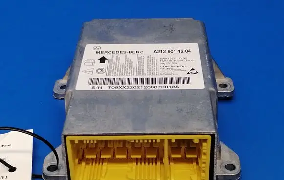 Mercedes-Benz E W212 Airbag control unit/module A2129014204