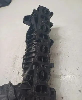 BMW 5 F10 F11 Intake manifold 780799105 8506410