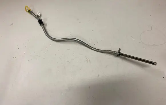 Oil level dip stick
