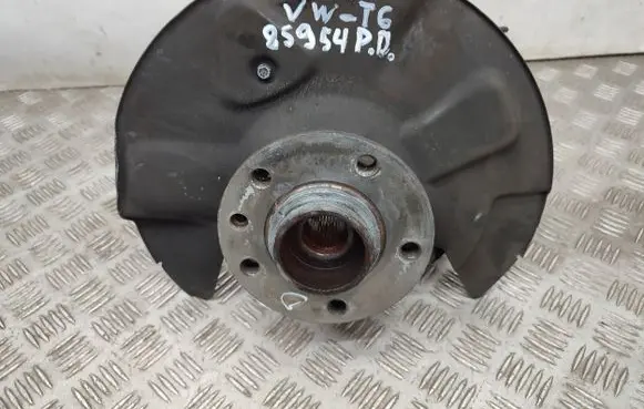 Volkswagen Transporter - Caravelle T6 Front wheel hub