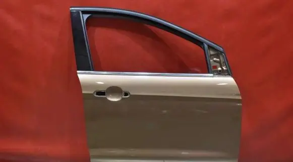 Ford Kuga II Front door