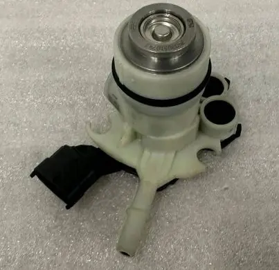 Toyota Avensis T250 Adblue pump F01C25000K