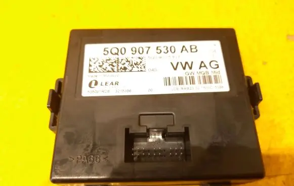 Volkswagen Golf VII Gateway control module 5Q0907530AB