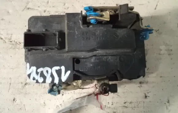 Citroen Berlingo Front door lock