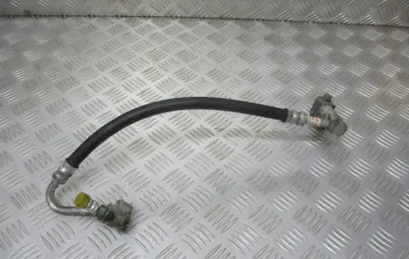 Hyundai Sonata Air conditioning (A/C) pipe/hose