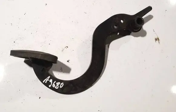 Mercedes-Benz Sprinter W901 W902 W903 W904 Brake pedal 