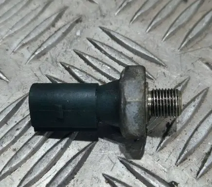 Seat Leon (1P) Oil pressure sensor 036919081c