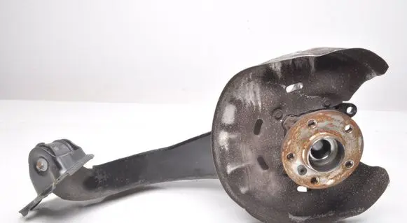 BMW 2 F44 Rear wheel hub spindle/knuckle 6896991