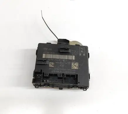 Audi Q2 - Door control unit/module 5Q0959595K 8W1959595D