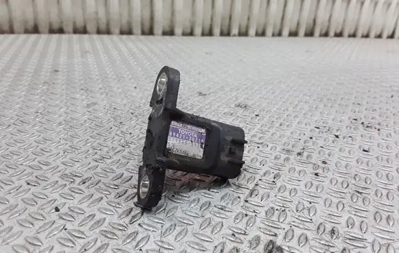 Toyota Avensis T220 Turbo air boost pressure sensor 8942120210
