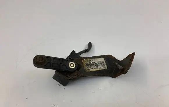 Chrysler 300 - 300C Front air suspension height level sensor 0480608AA