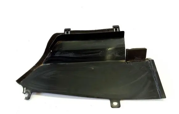 Nissan Leaf II (ZE1) Intercooler air guide/duct channel 921825SH0B