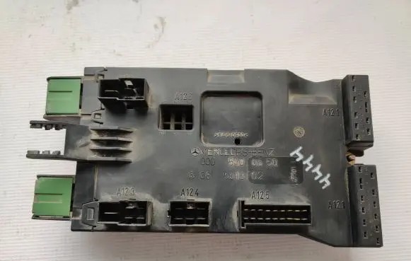 Mercedes-Benz Vito Viano W638 Fuse box set 0005400650 08501002