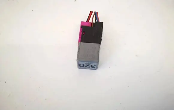 Audi A6 S6 C5 4B Other relay 8d0951253 v23134-j52-x300